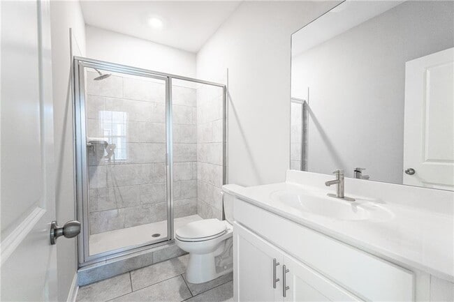 Building Photo - 5051 Pinckney Ln