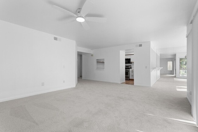 Building Photo - Lake-View 2BR / 2BA Condo with Balcony & Resort-Style Amenities at Canyon Shores