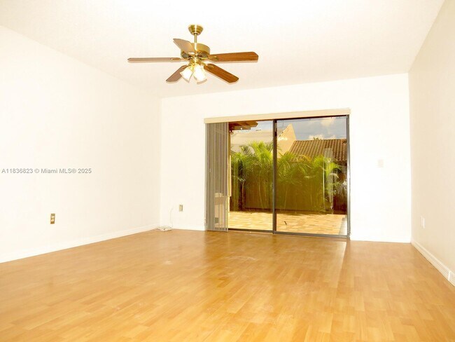 Building Photo - 8567 SW 115th Pl