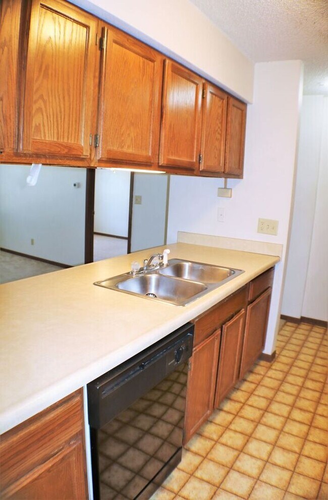 Building Photo - $1,195 | 2 Bedroom, 2 Bathroom Apartment | Dog Friendly* | Available for August 1st, 2026 Move In!