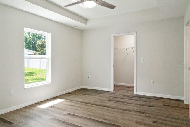 Building Photo - 13422 SW 48th Ave