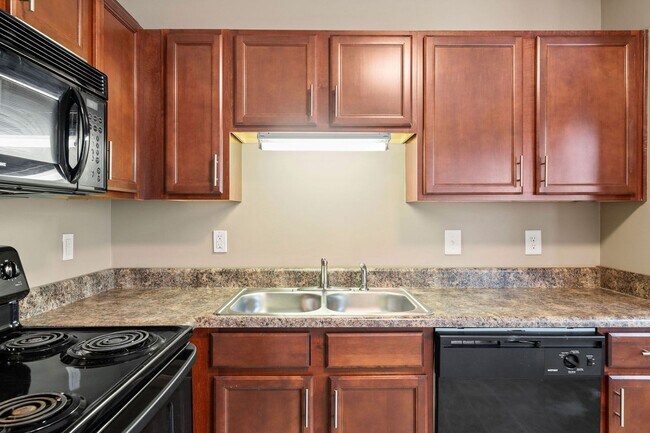 Building Photo - 524 Patriot Park Ct