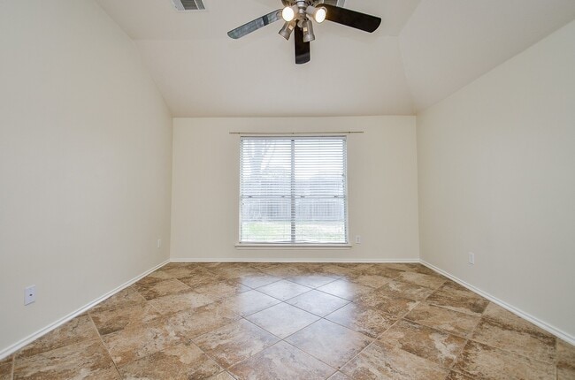 Building Photo - 3268 Jessica Ct