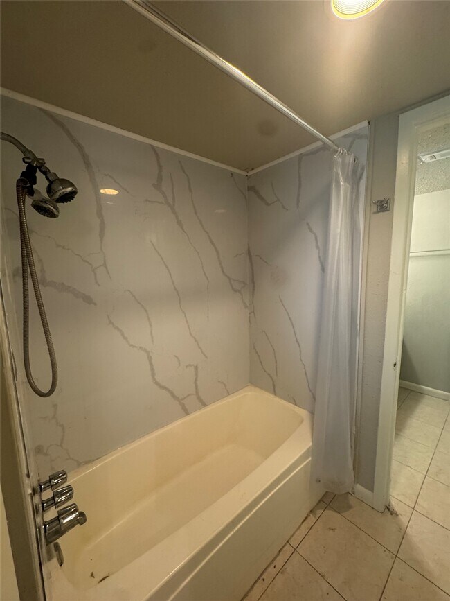 Building Photo - 1443 Willow Rock Rd