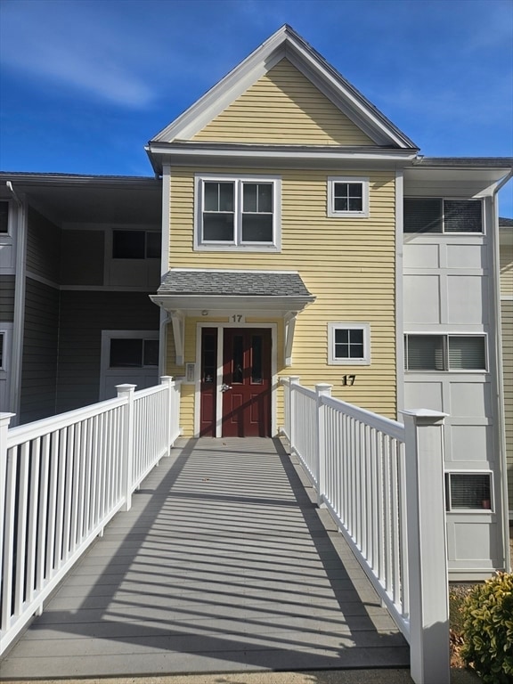 Building Photo - 26 Beacon St