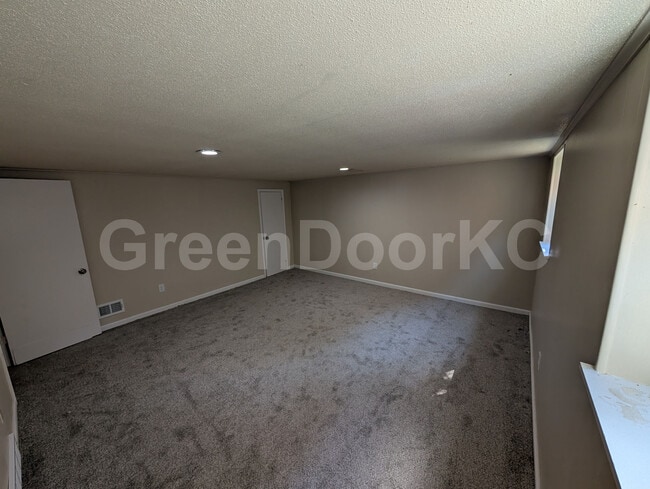 Building Photo - 7807 Kessler Ln