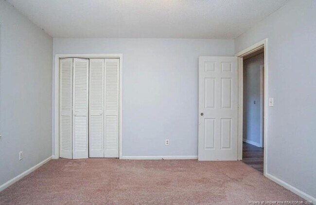 Building Photo - 5765 Dobson Dr