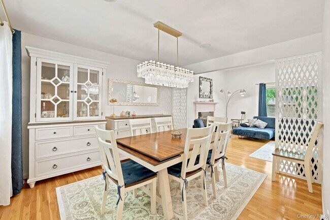 Building Photo - 80 Hickory Hill Dr