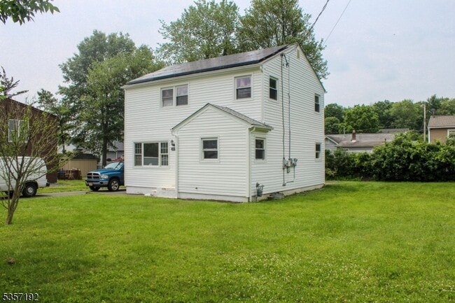 Building Photo - 137 Centerton Dr