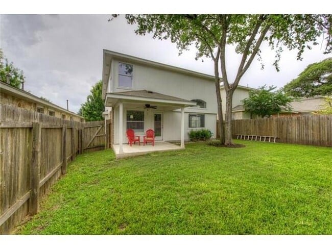 Building Photo - 11616 Paul E Anderson Dr