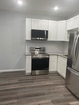 Building Photo - 6443 N Broad St