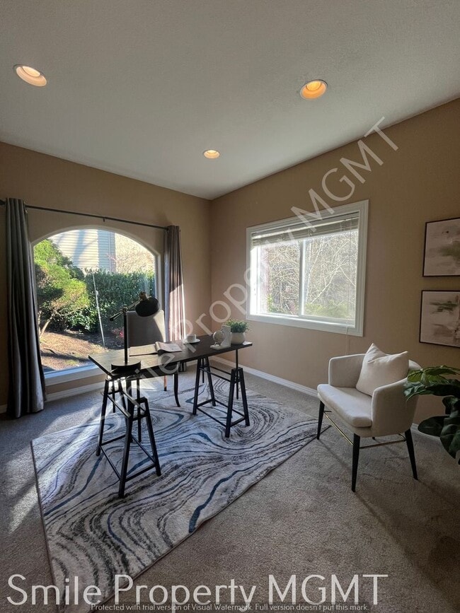 Building Photo - single house