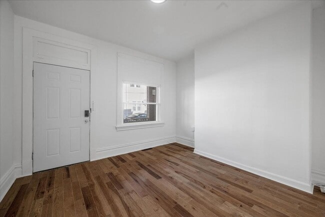 Building Photo - 4100 Howley St