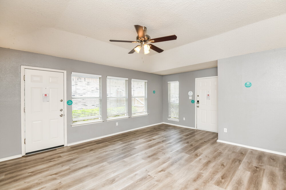 Building Photo - 2607 Whitehurst Dr