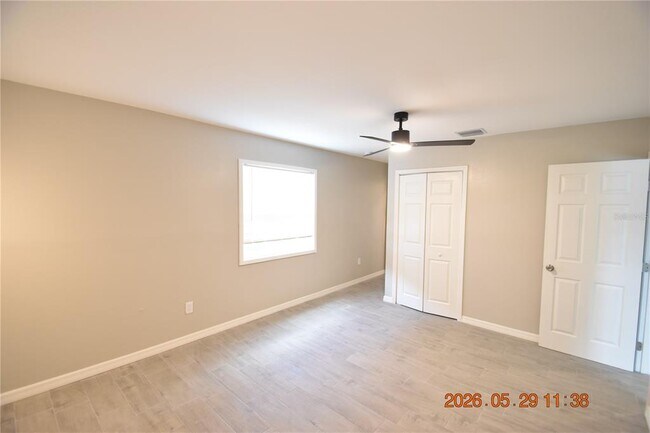 Building Photo - 4060 N Little Hawk Point