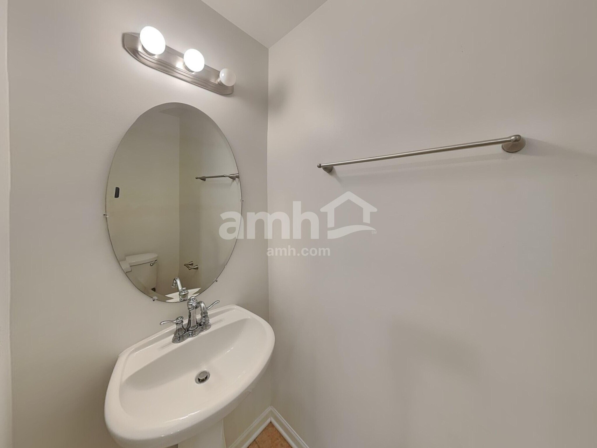 Building Photo - 4588 Camden Ln