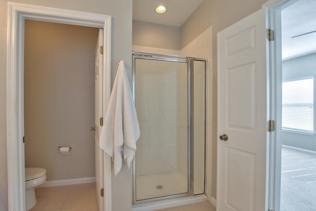 Building Photo - 4150 Four Oaks Blvd