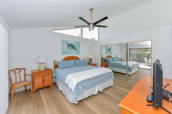 Building Photo - 1801 S US Hwy 1