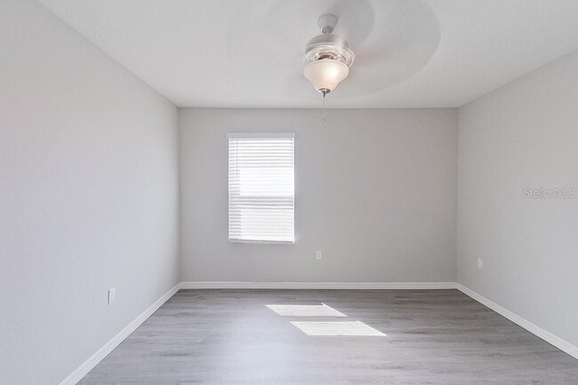 Building Photo - 8610 SW 44th Ct