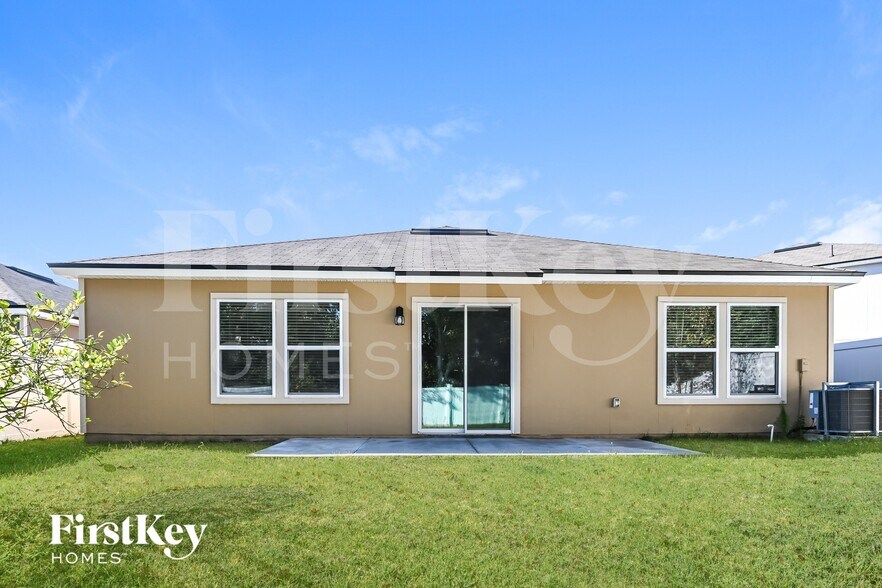 Building Photo - 12055 Sea Grove Pl