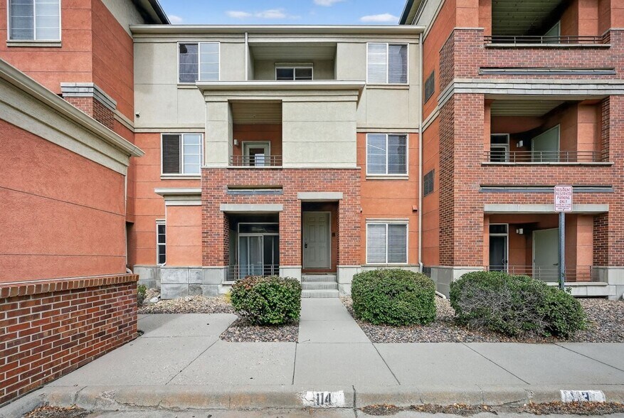 Building Photo - 4100 Albion St