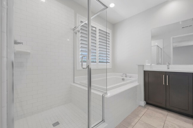 Building Photo - 40632 Firenze Ct
