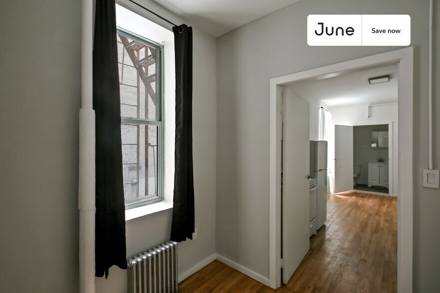 Building Photo - 235 W 63rd St