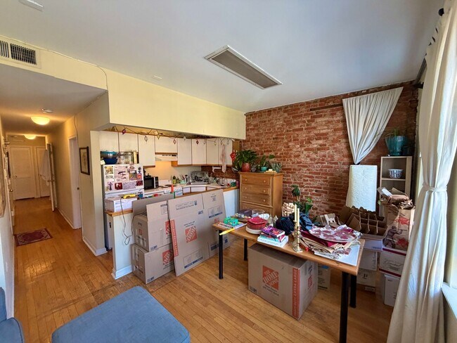 Building Photo - 0394 - Souliotis