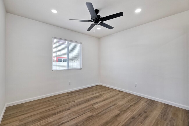 Building Photo - Beautiful Logan Heights Remodeled House