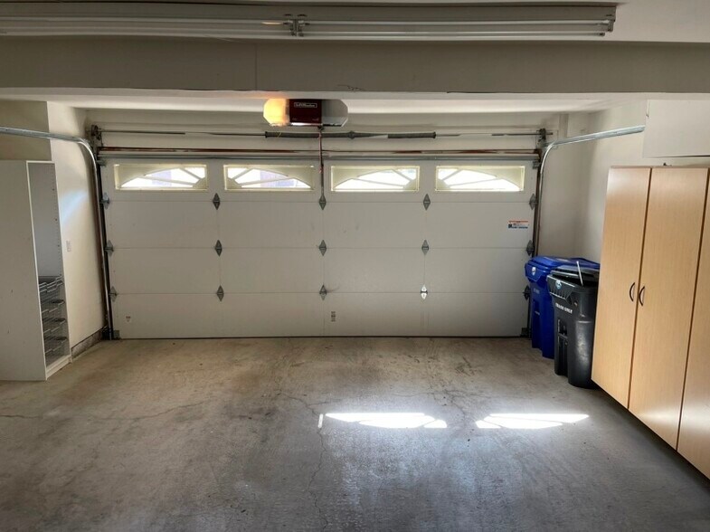 Building Photo - 19 Tiburon Ct