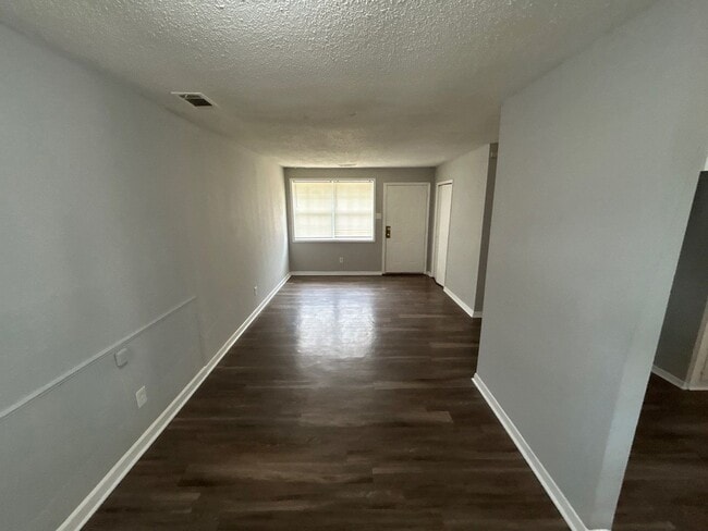 Building Photo - 4034 Rhodes Ave