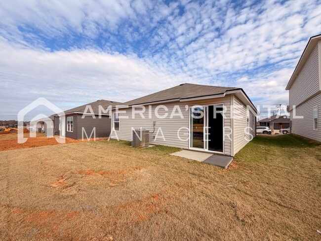 Building Photo - 4118 White River Rd
