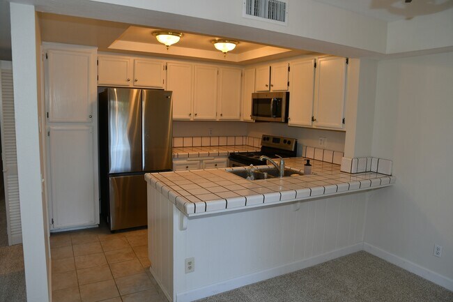 Building Photo - 10336 Ridgewater Ln