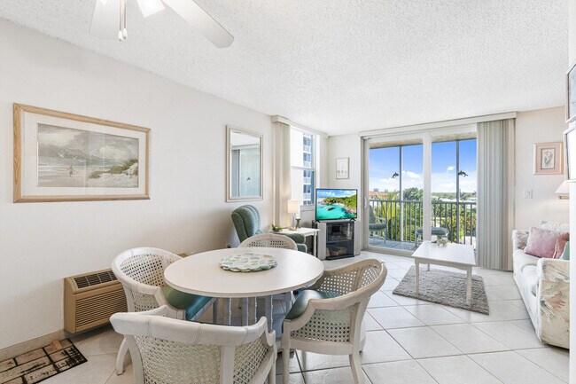 Building Photo - 5800 Bonita Beach Rd SW