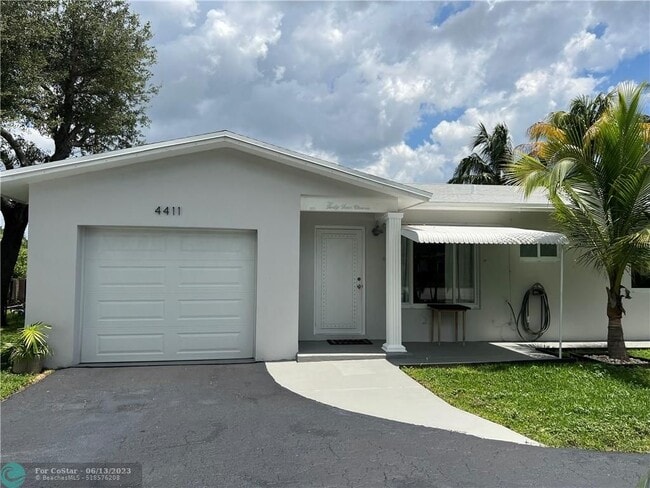Primary Photo - 4411 W Broward Blvd