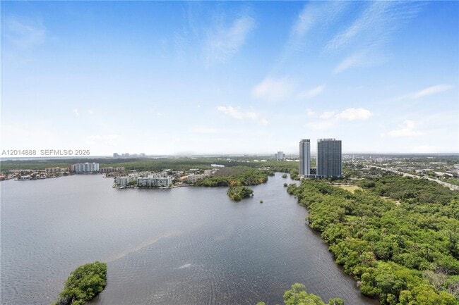 Building Photo - 17111 Biscayne Blvd