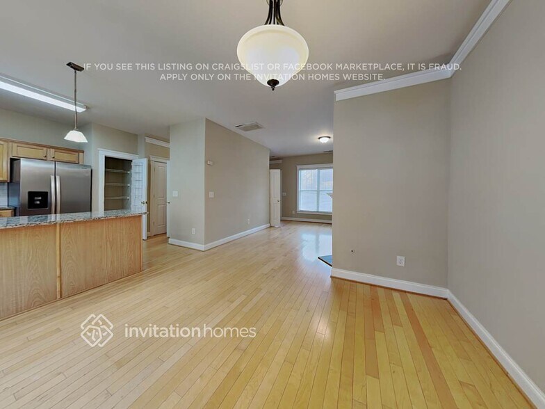 Building Photo - 8230 Townley Rd