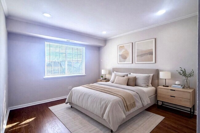 Building Photo - 1533 N Windsor Dr