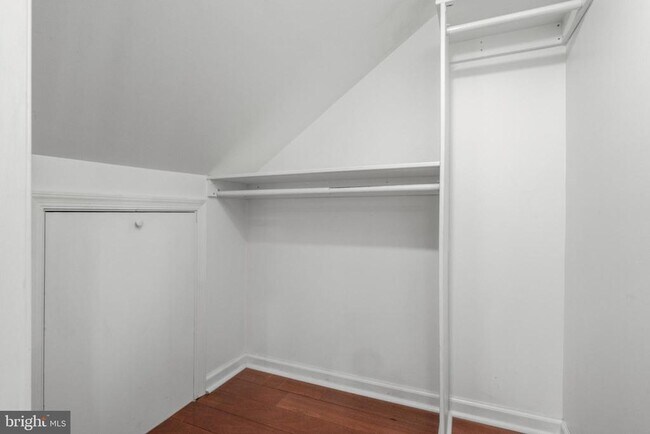 Building Photo - 3 Buttonwood Ave