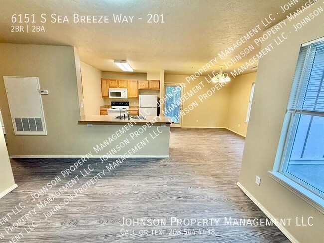 Building Photo - Beautiful South Boise apartments close to ...