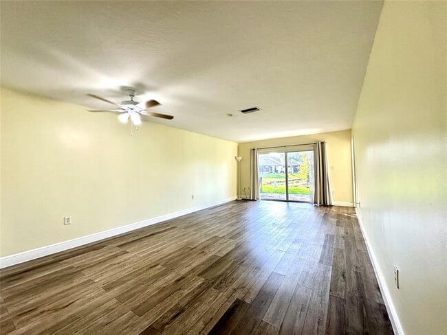 Building Photo - 10875 NW 29th Manor