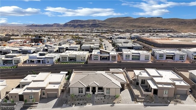 Building Photo - 10973 Horizon Ledge Ave