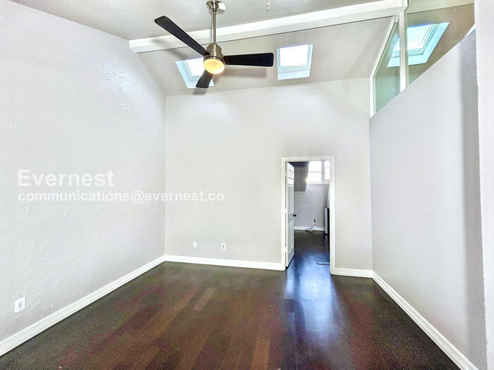 Building Photo - 5565 Preston Oaks Rd