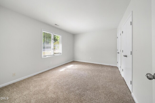 Building Photo - 7927 Brown Bark Pl