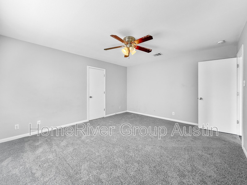Building Photo - 1103 Sunflower Ct