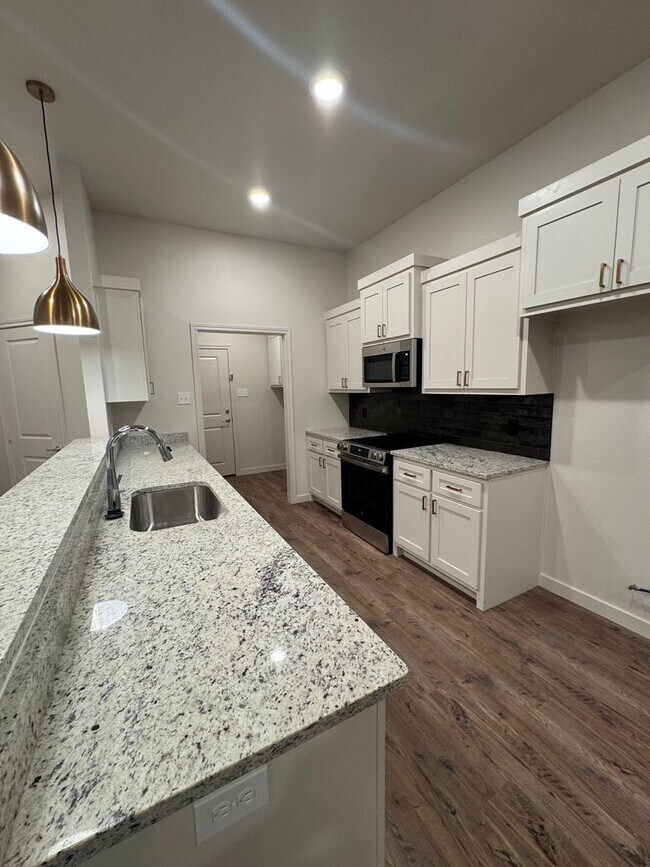 Building Photo - 7024 40th St