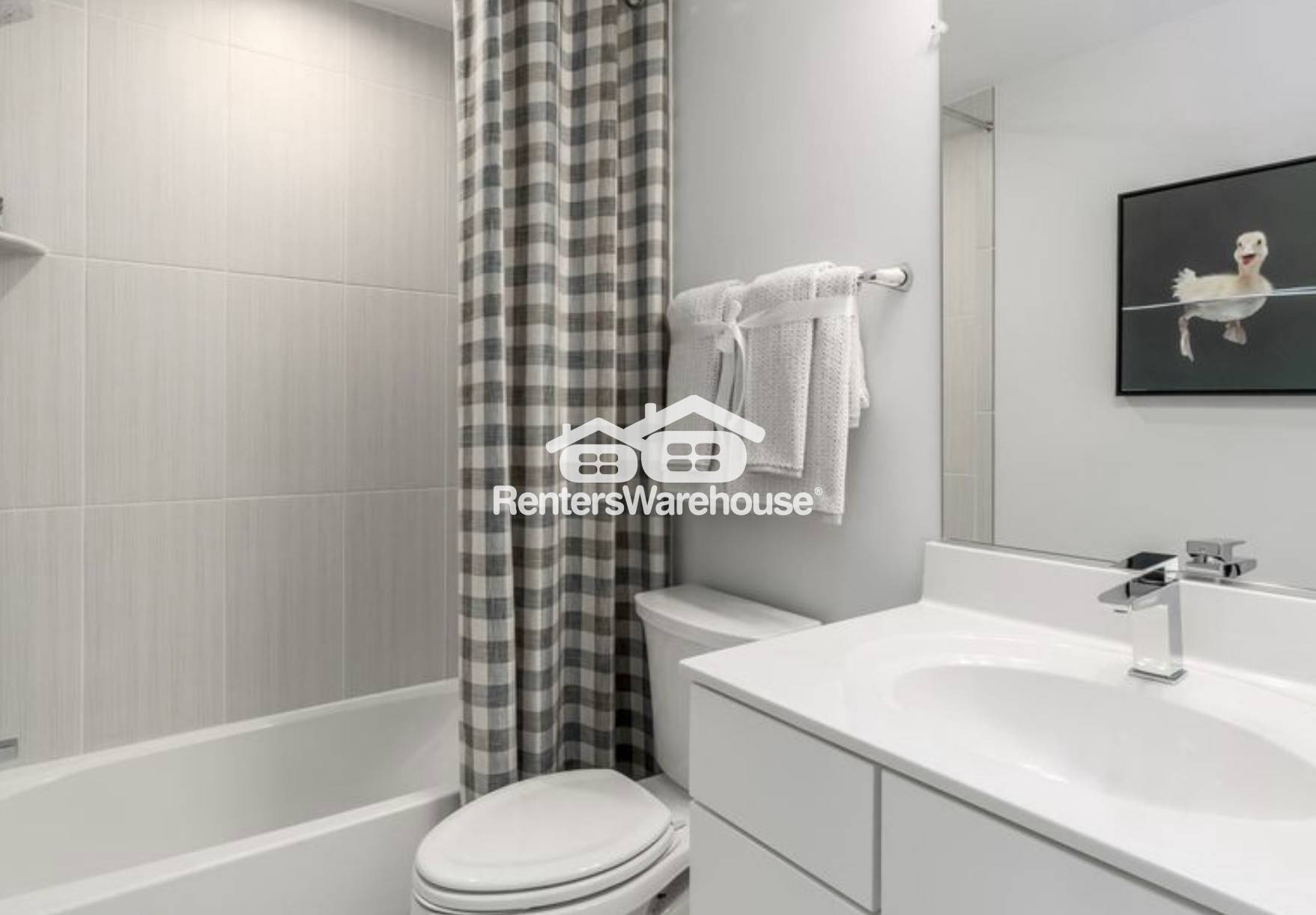 Building Photo - 3535 Carnaby St
