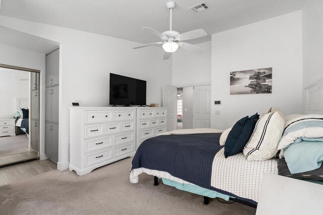 Building Photo - 39369 Regency Way