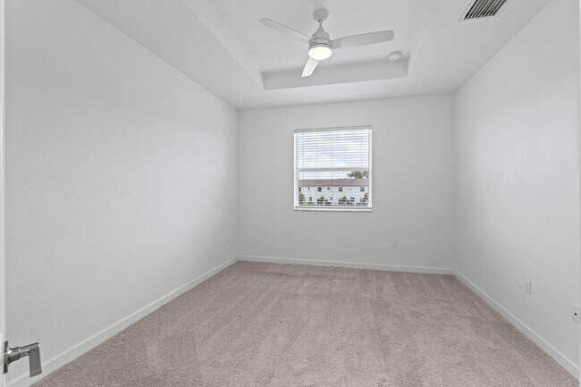 Building Photo - 5515 NW 27th St