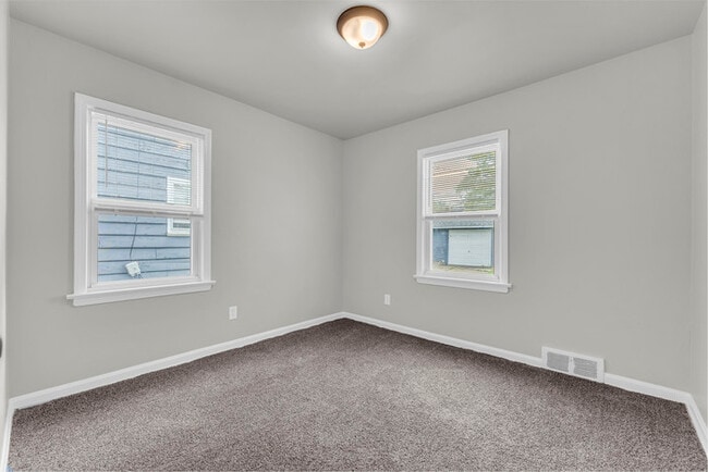 Building Photo - 4238 Bayard Rd